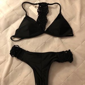 Small bikini set